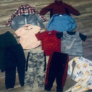 Assorted Kids Clothing Bundle 4/5